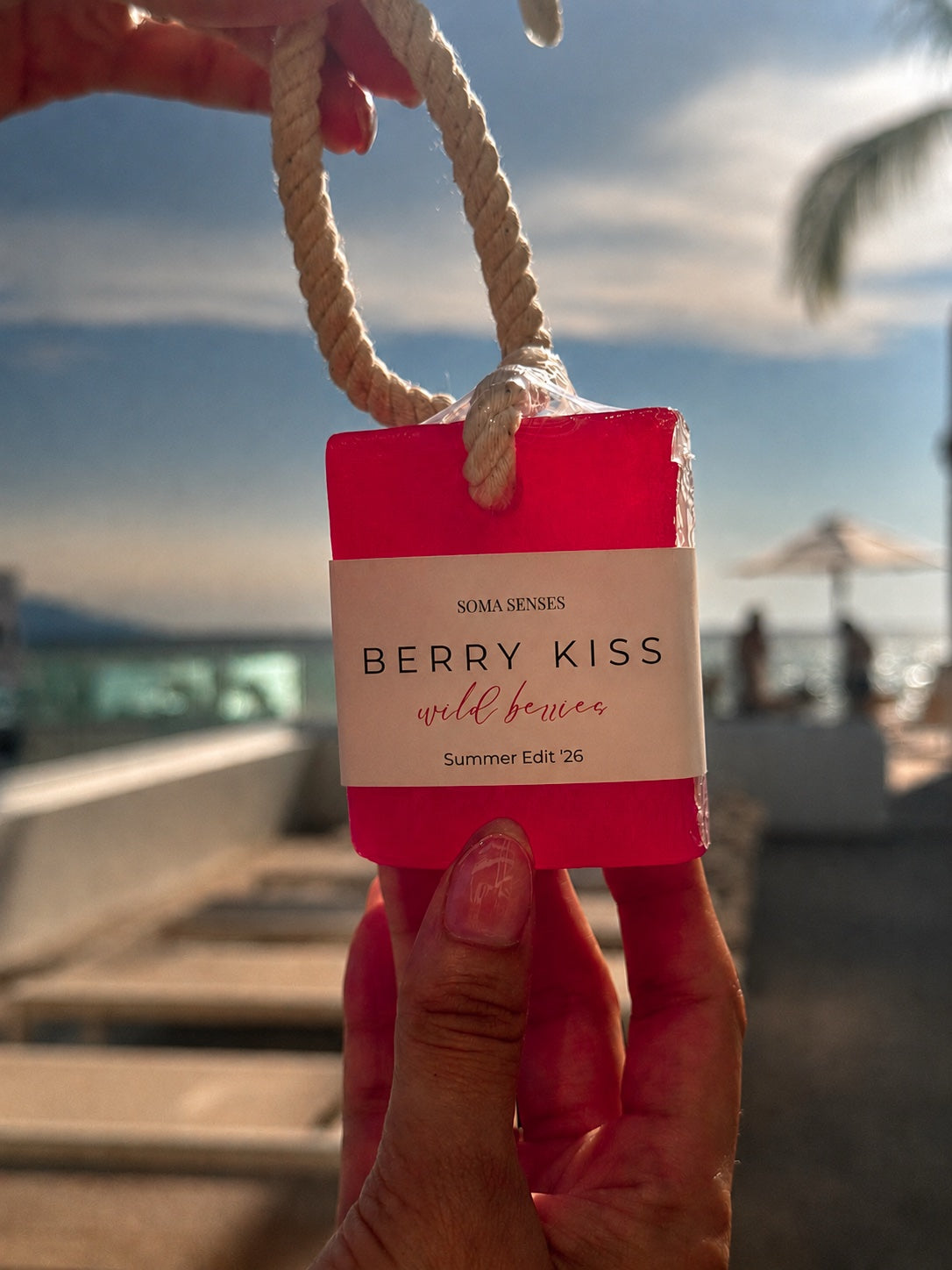 BERRY KISS